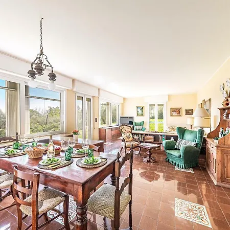 Villa Elisa